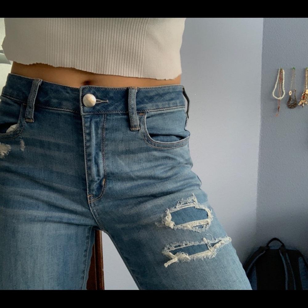 “ripped” jeans!! worn once.